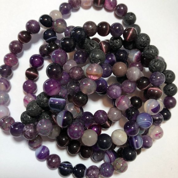 Amethyst Agate Shades of Purple Crystal Beaded Essential Oil Diffusing Bracelet - Picture 4 of 6